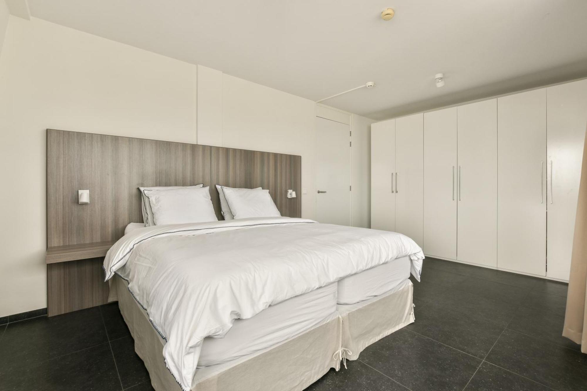 Appartement Met Frontaal Zeezicht In 블로에멘달 외부 사진