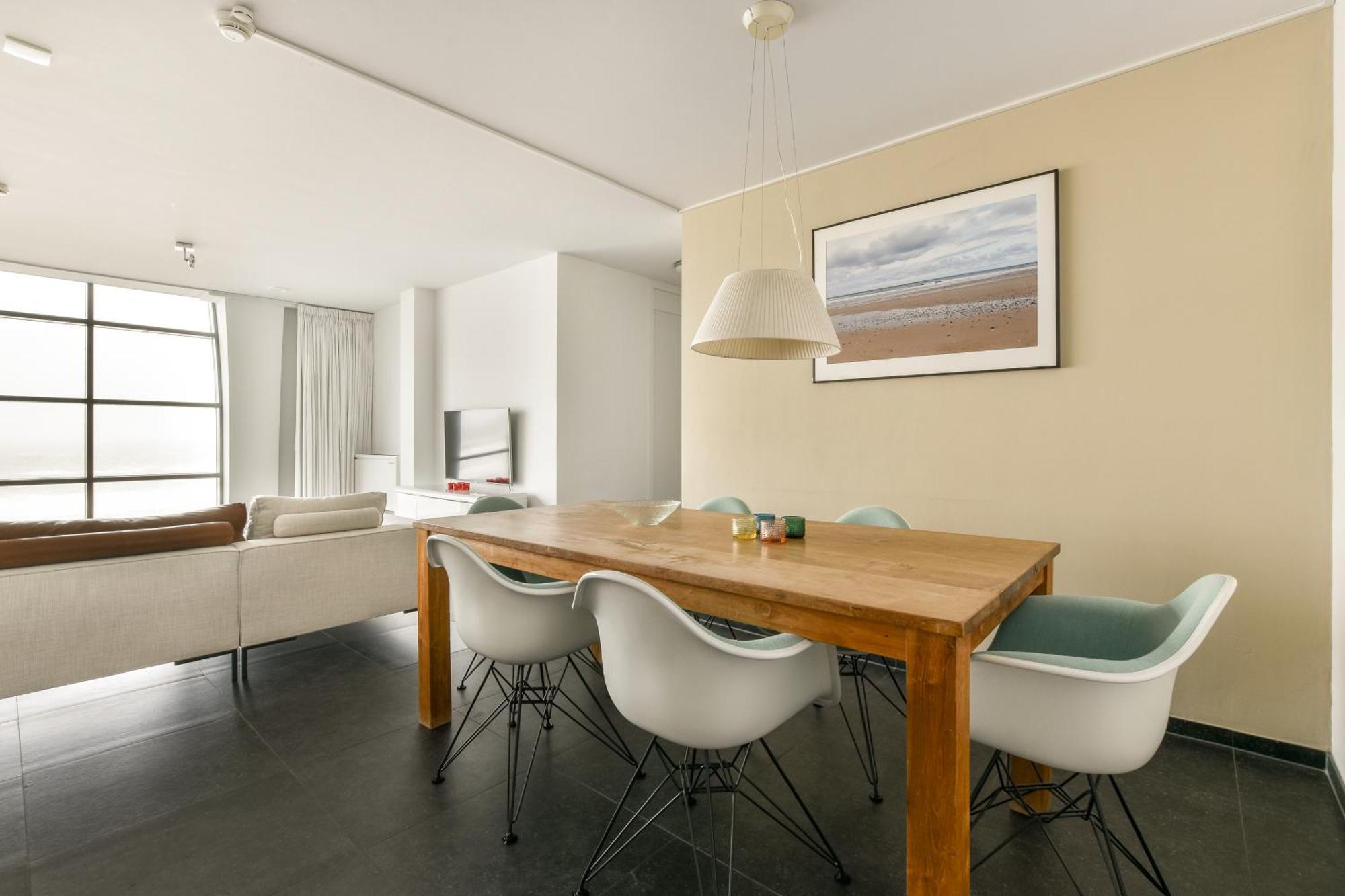 Appartement Met Frontaal Zeezicht In 블로에멘달 외부 사진