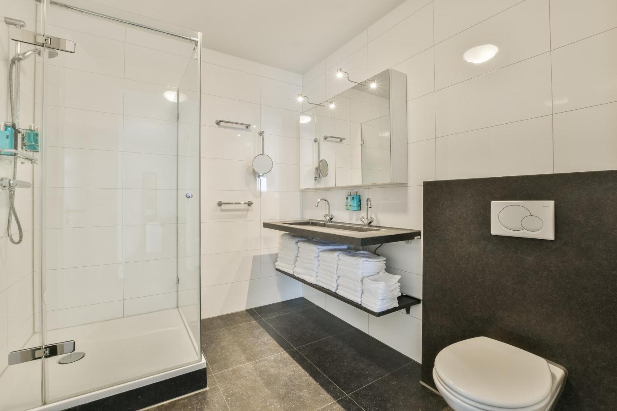 Appartement Met Frontaal Zeezicht In 블로에멘달 외부 사진