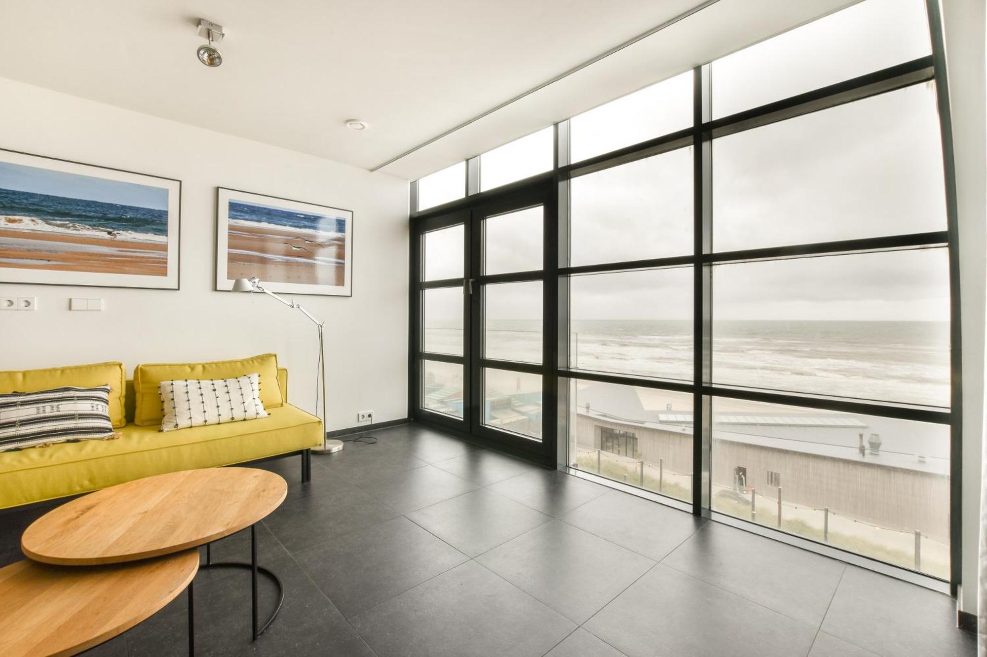 Appartement Met Frontaal Zeezicht In 블로에멘달 외부 사진